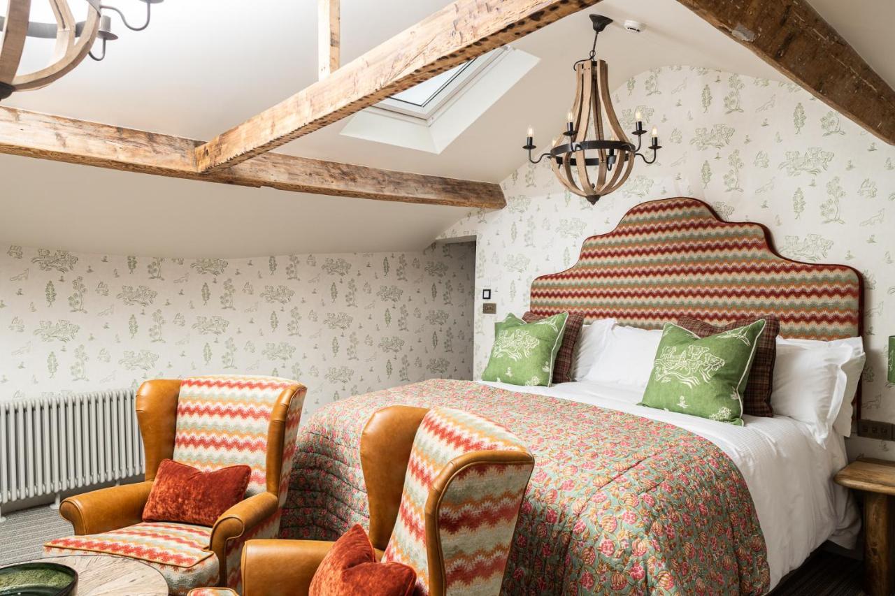 The Dalesman Country Inn Sedbergh Buitenkant foto