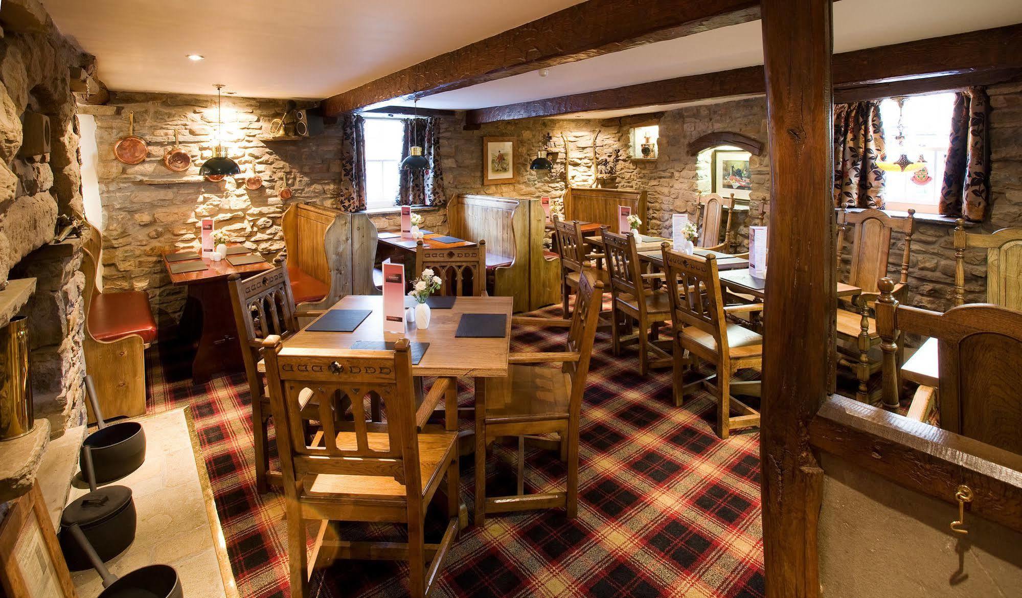 The Dalesman Country Inn Sedbergh Buitenkant foto